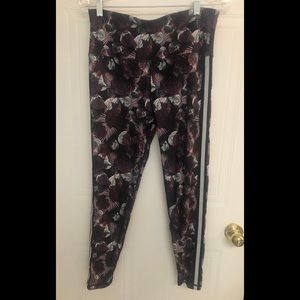 ⭐️ 3/for 30$ ⭐️ Leggings